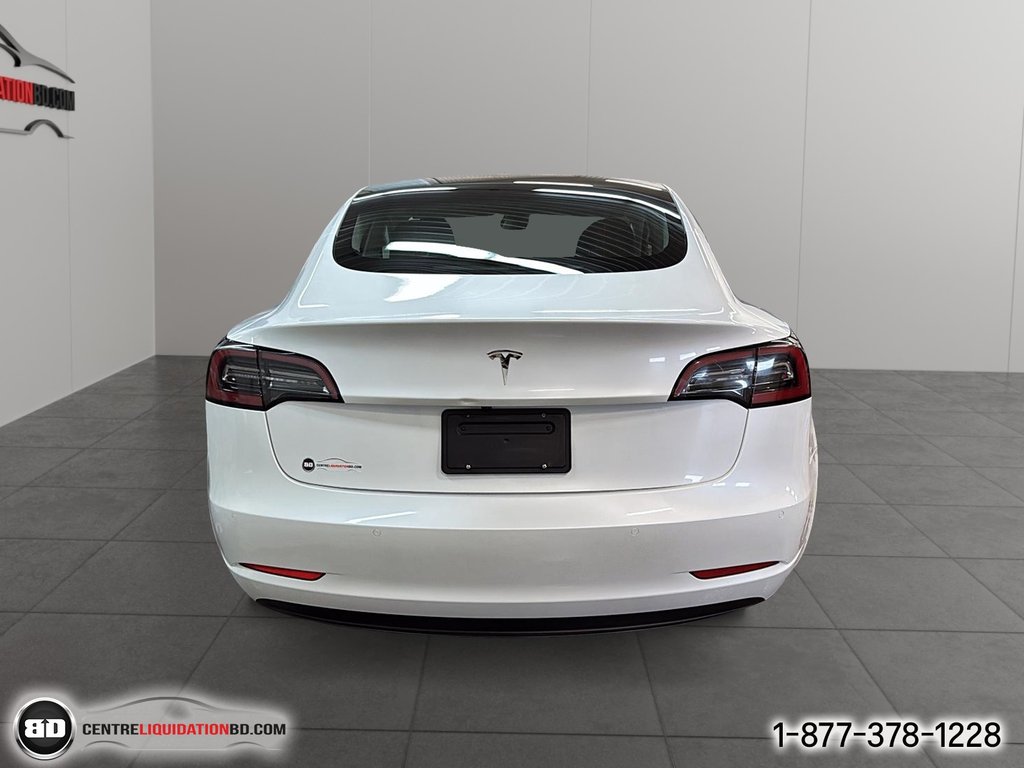 Tesla Model 3 SR+ 2022 à Granby, Québec - 7 - w1024h768px