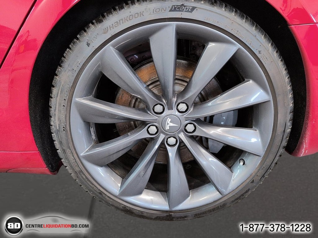2017 Tesla Model S 100D AWD in Granby, Quebec - 12 - w1024h768px
