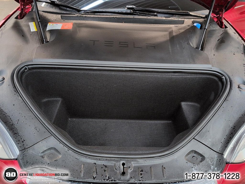 2017 Tesla Model S 100D AWD in Granby, Quebec - 13 - w1024h768px