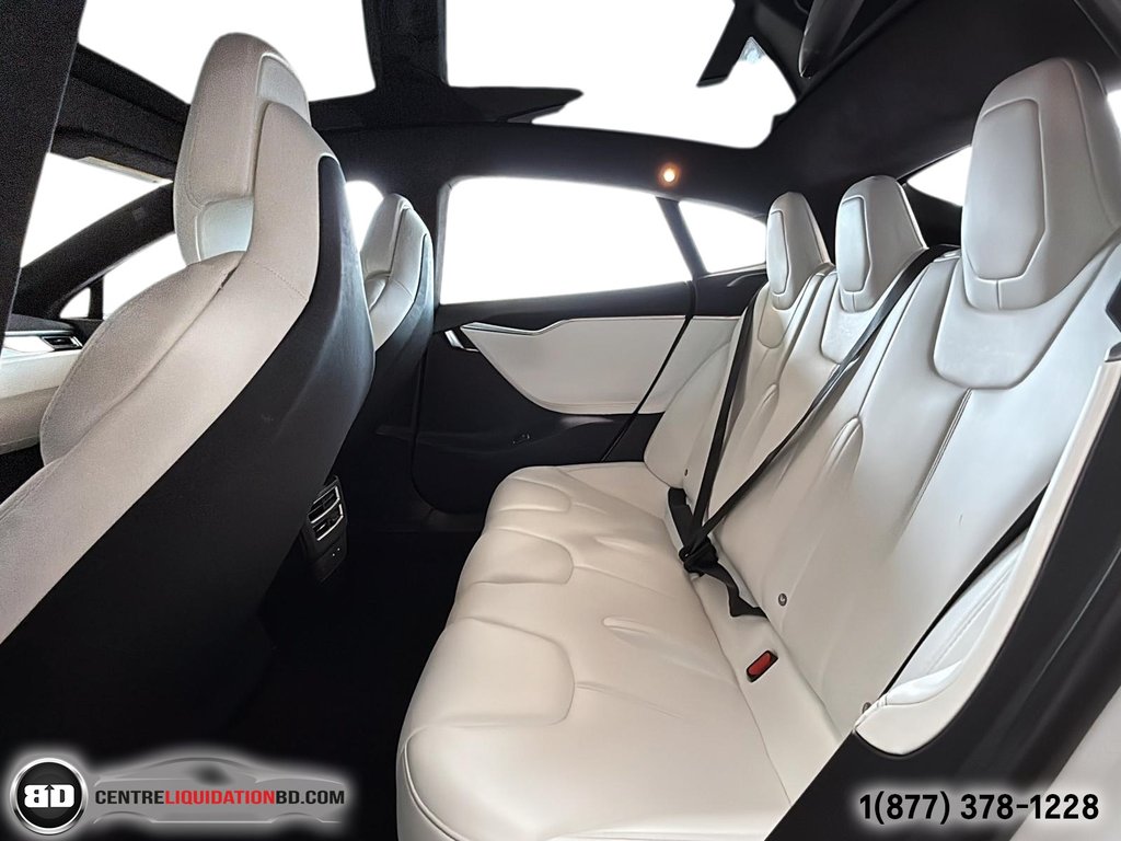 2017 Tesla Model S 75D DUAL MOTOR in Granby, Quebec - 16 - w1024h768px