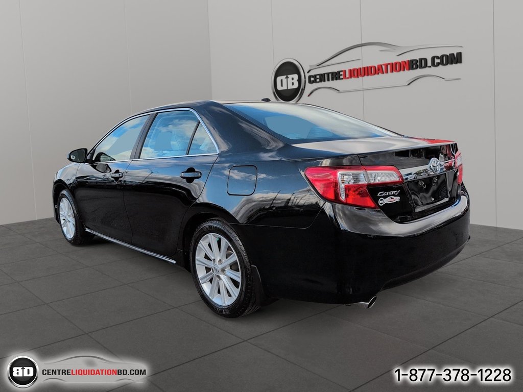 2012 Toyota Camry XLE V6 in Granby, Quebec - 8 - w1024h768px