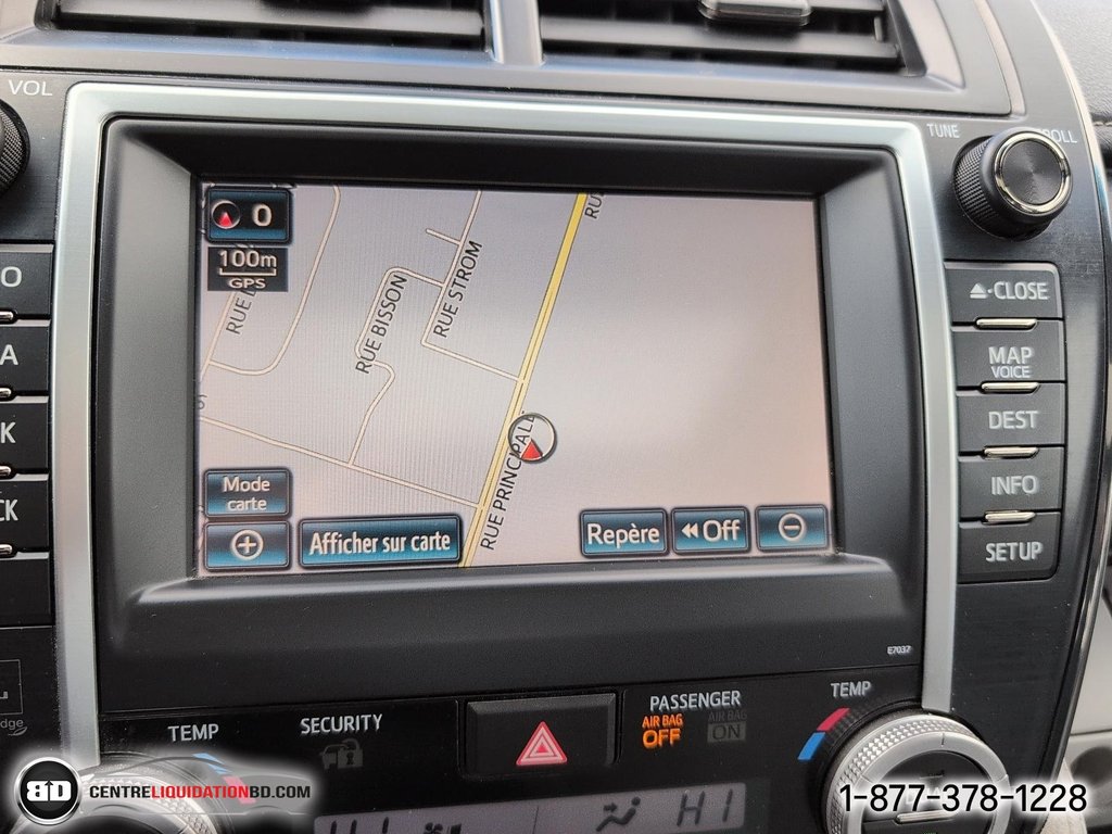 2012 Toyota Camry XLE V6 in Granby, Quebec - 23 - w1024h768px