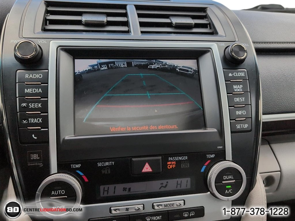 2012 Toyota Camry XLE V6 in Granby, Quebec - 22 - w1024h768px
