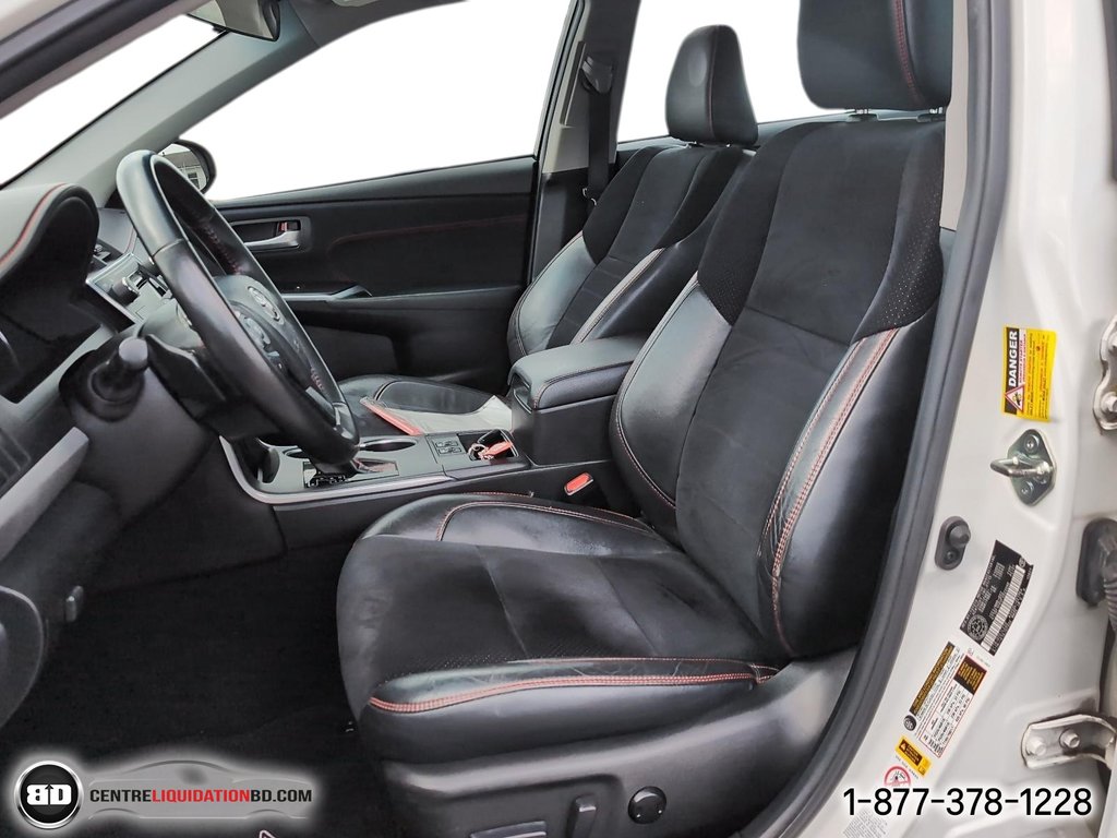 Toyota Camry XSE 2015 à Granby, Québec - 11 - w1024h768px