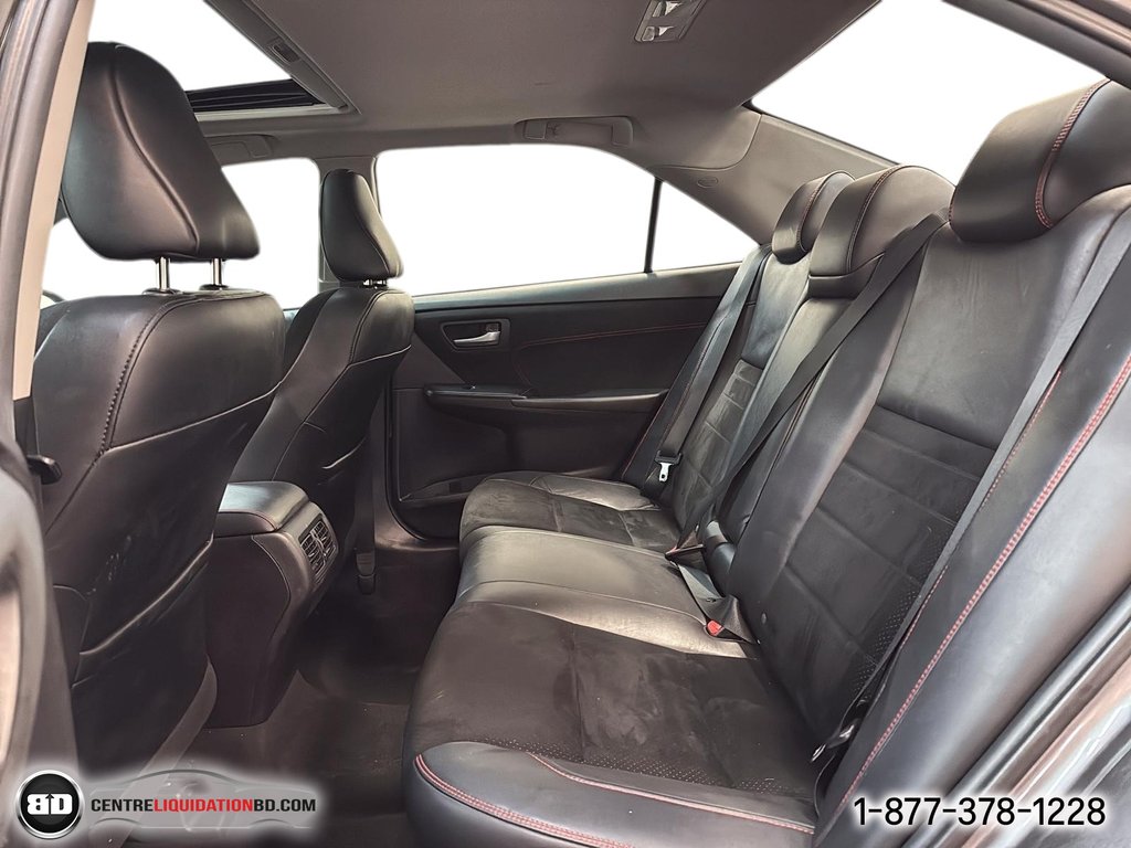 Toyota Camry XSE TOIT OUVRANT 2015 à Granby, Québec - 17 - w1024h768px
