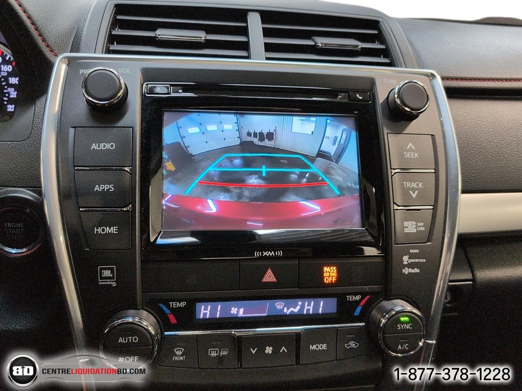 2017 Toyota Camry XSE V6 3.5L in Granby, Quebec - 22 - w1024h768px