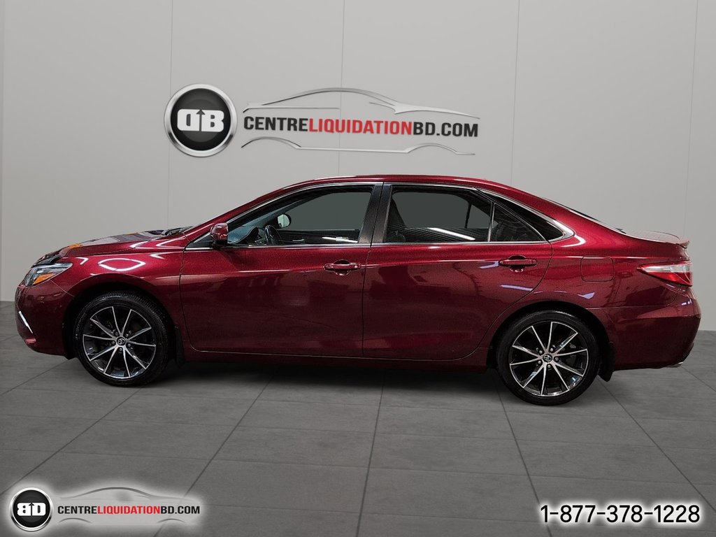 2017 Toyota Camry XSE V6 3.5L in Granby, Quebec - 9 - w1024h768px
