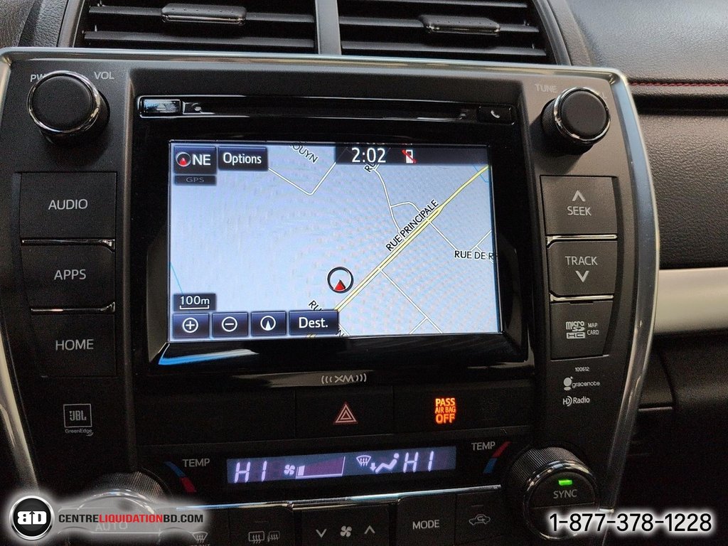 2017 Toyota Camry XSE V6 3.5L in Granby, Quebec - 23 - w1024h768px