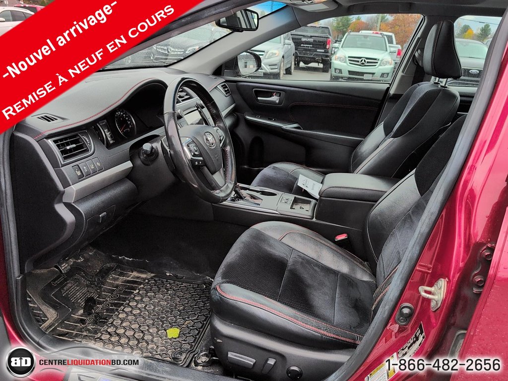 Toyota Camry XSE V6 3.5L 2017 à Granby, Québec - 11 - w1024h768px