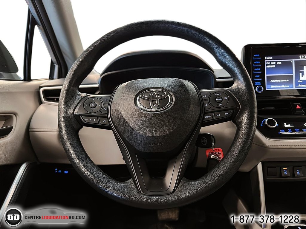 Toyota COROLLA CROSS  2022 à Granby, Québec - 15 - w1024h768px