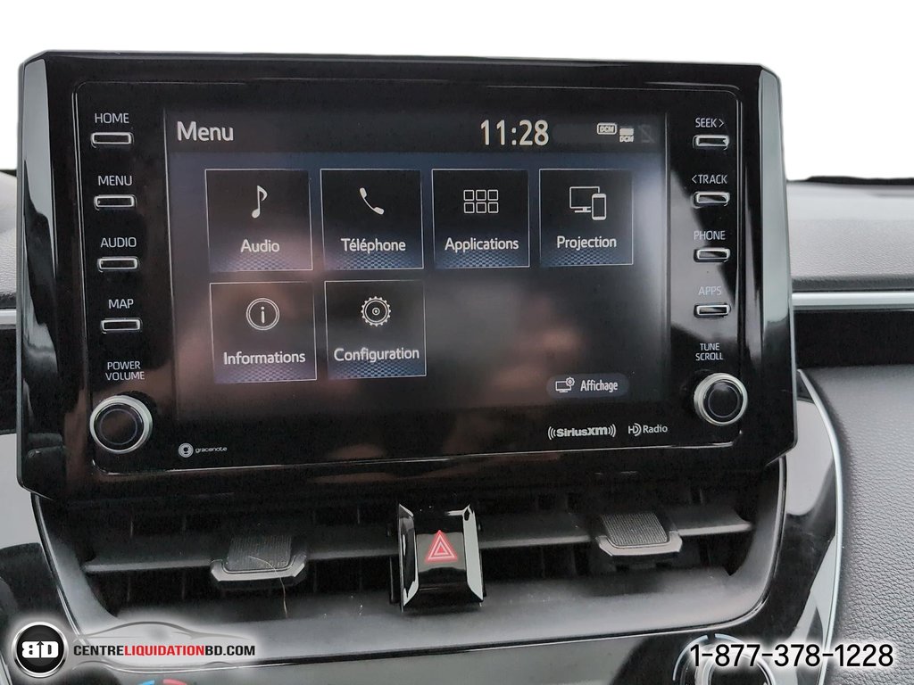 2022 Toyota COROLLA CROSS LE in Granby, Quebec - 19 - w1024h768px