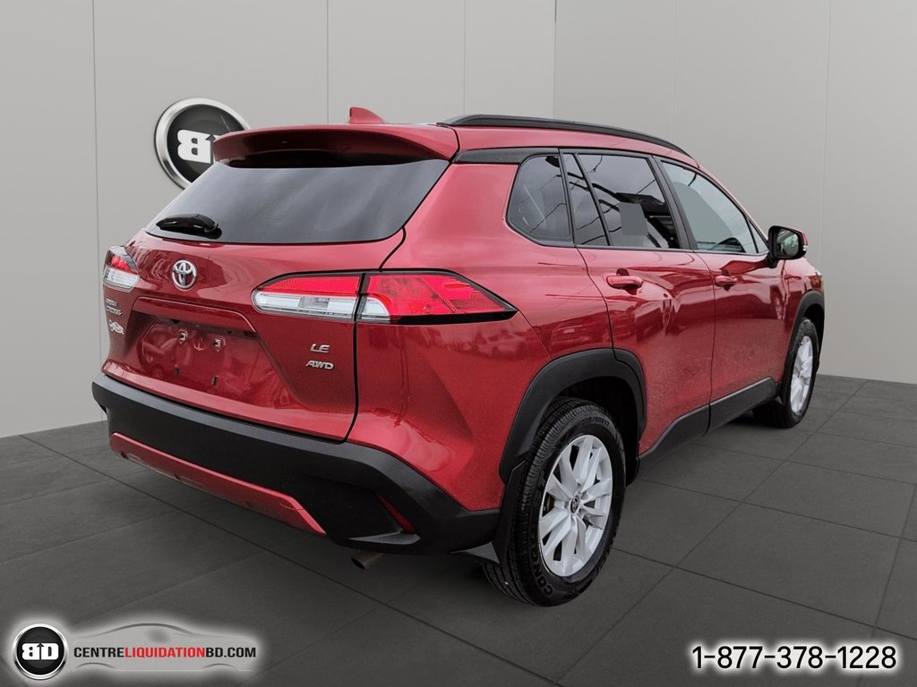 2022 Toyota COROLLA CROSS LE in Granby, Quebec - 7 - w1024h768px