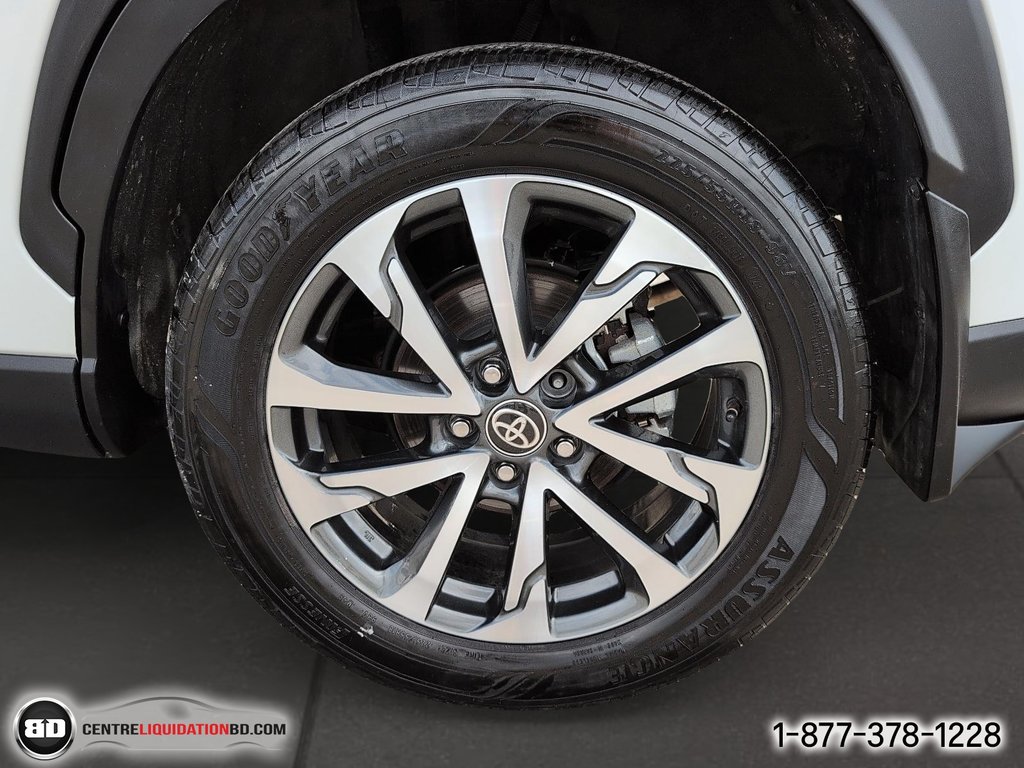 Toyota COROLLA CROSS XLE AWD 2023 à Granby, Québec - 10 - w1024h768px