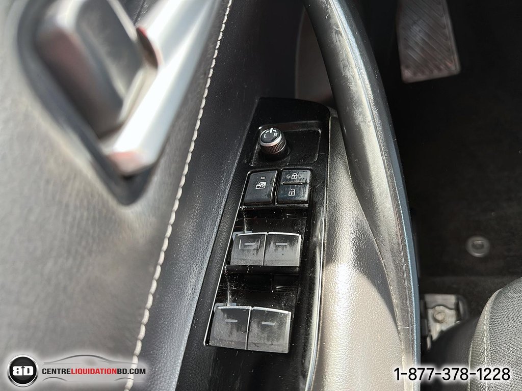 Toyota Corolla Hatchback  2019 à Granby, Québec - 14 - w1024h768px