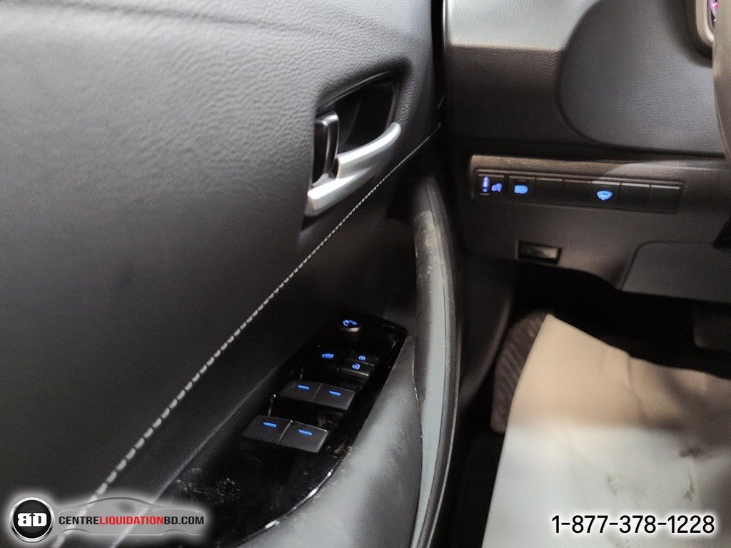 Toyota Corolla Hatchback SE (BAS KM) 2019 à Granby, Québec - 17 - w1024h768px