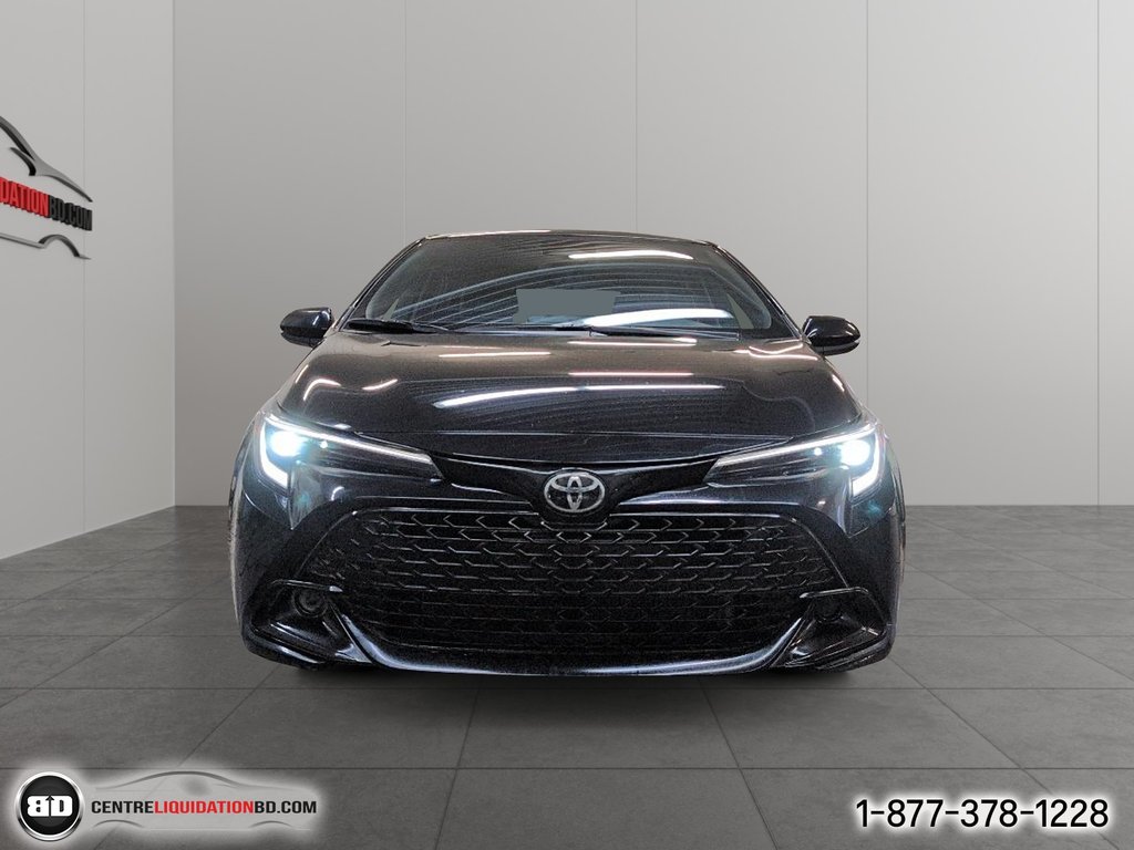 Toyota Corolla Hatchback SE 2024 à Granby, Québec - 2 - w1024h768px