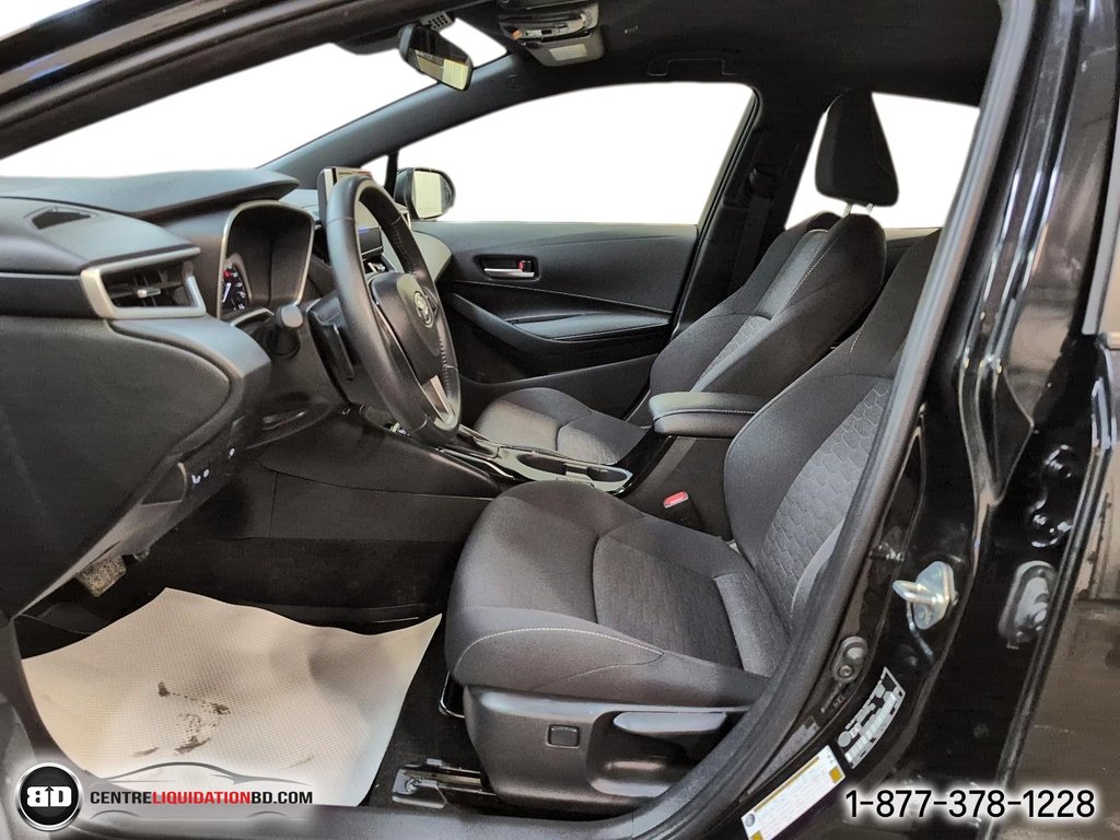Toyota Corolla Hatchback SE 2024 à Granby, Québec - 13 - w1024h768px