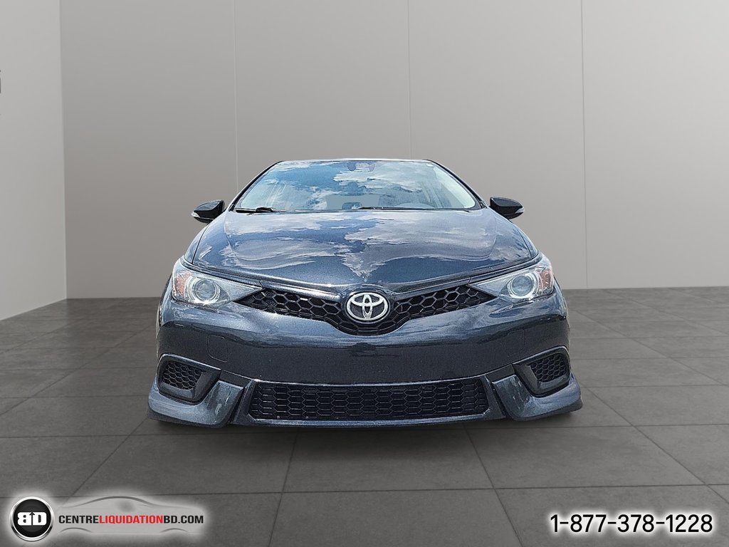 2018 Toyota Corolla iM in Granby, Quebec - 2 - w1024h768px