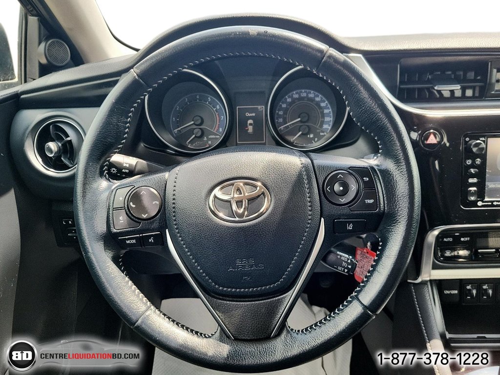 2018 Toyota Corolla iM in Granby, Quebec - 15 - w1024h768px