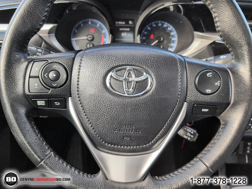 2015 Toyota Corolla S MANUELLE in Granby, Quebec - 17 - w1024h768px