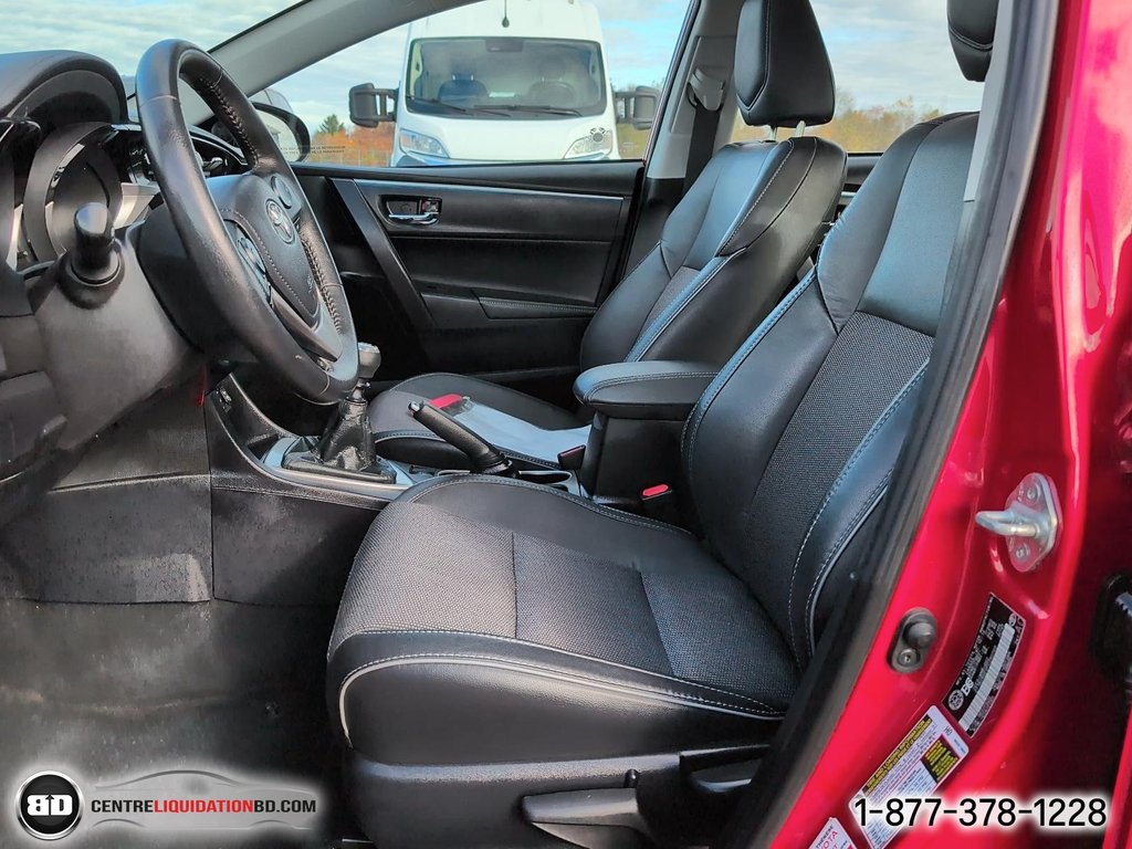 2015 Toyota Corolla S MANUELLE in Granby, Quebec - 13 - w1024h768px