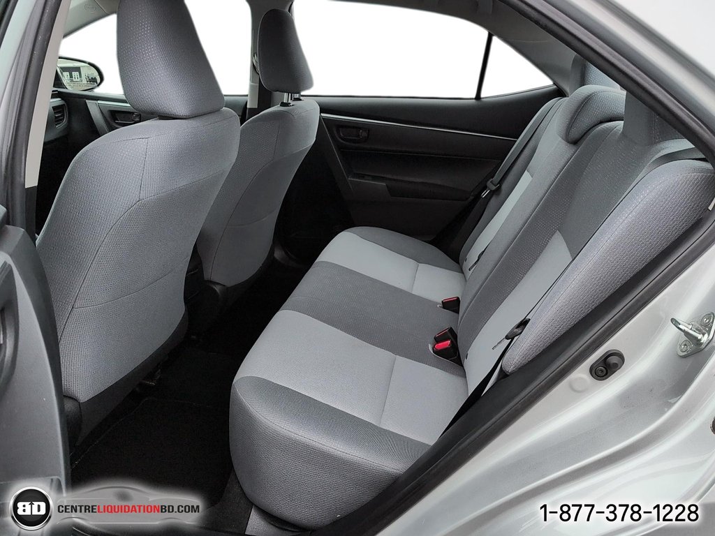 2015 Toyota Corolla CE in Granby, Quebec - 14 - w1024h768px