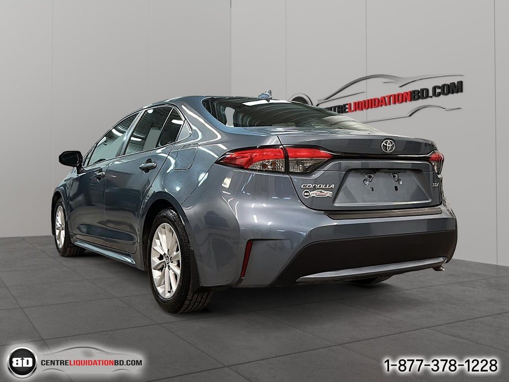 2020 Toyota Corolla XLE in Granby, Quebec - 6 - w1024h768px