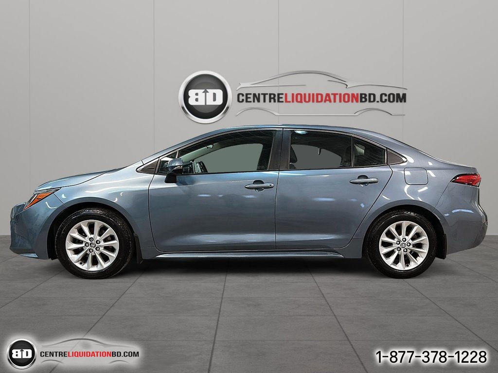 2020 Toyota Corolla XLE in Granby, Quebec - 7 - w1024h768px