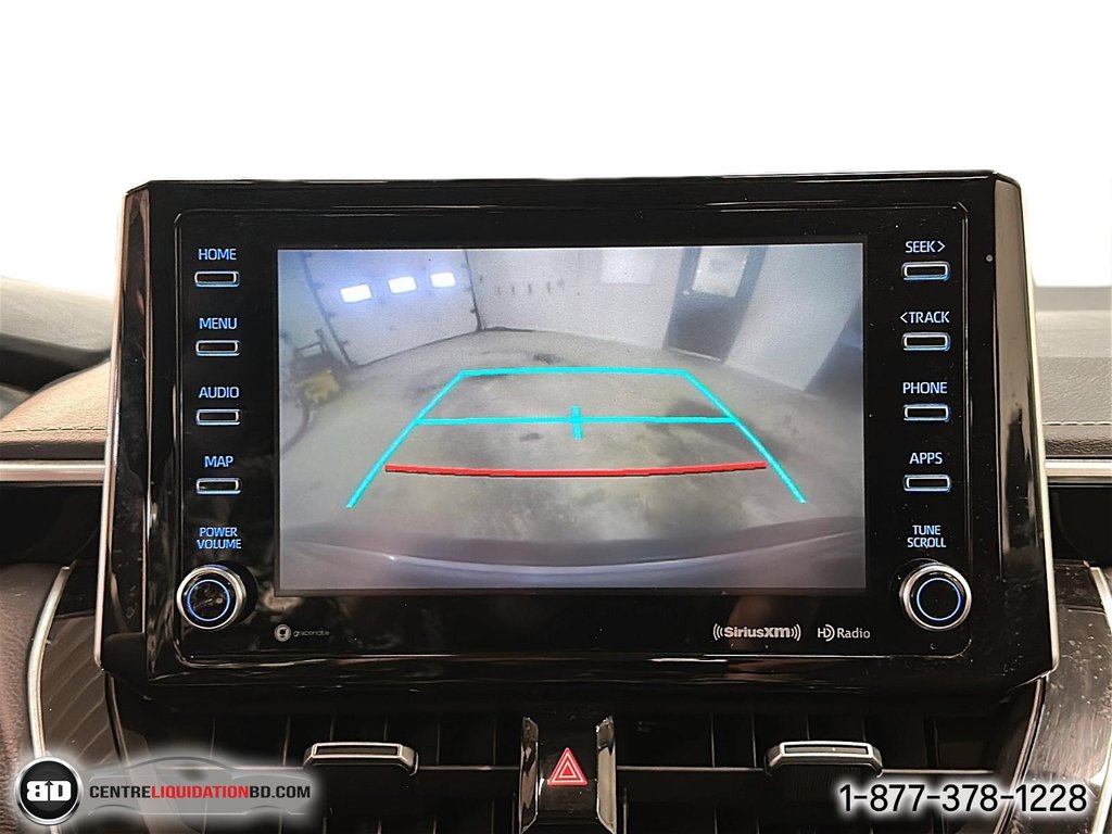 2020 Toyota Corolla XLE in Granby, Quebec - 21 - w1024h768px