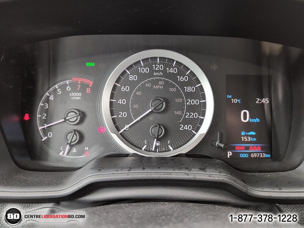 2020 Toyota Corolla in Granby, Quebec - 16 - w1024h768px