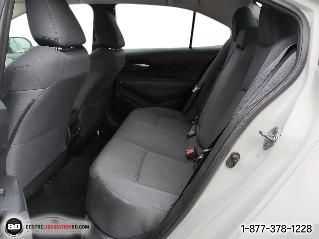 2020 Toyota Corolla in Granby, Quebec - 12 - w1024h768px
