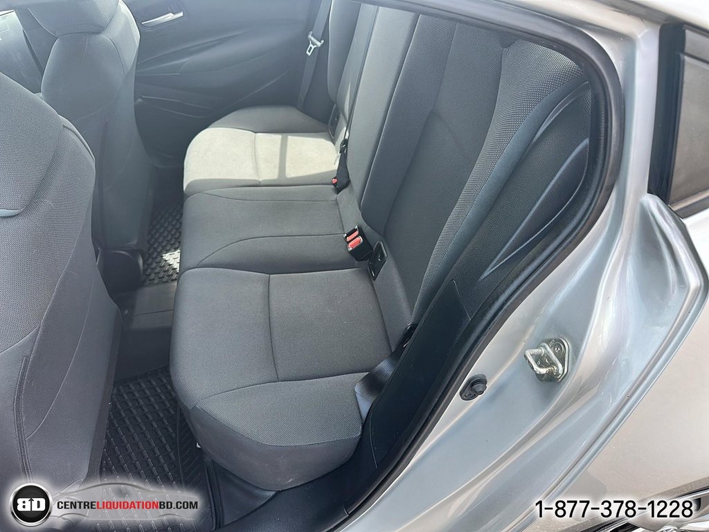 2021 Toyota Corolla L in Granby, Quebec - 12 - w1024h768px