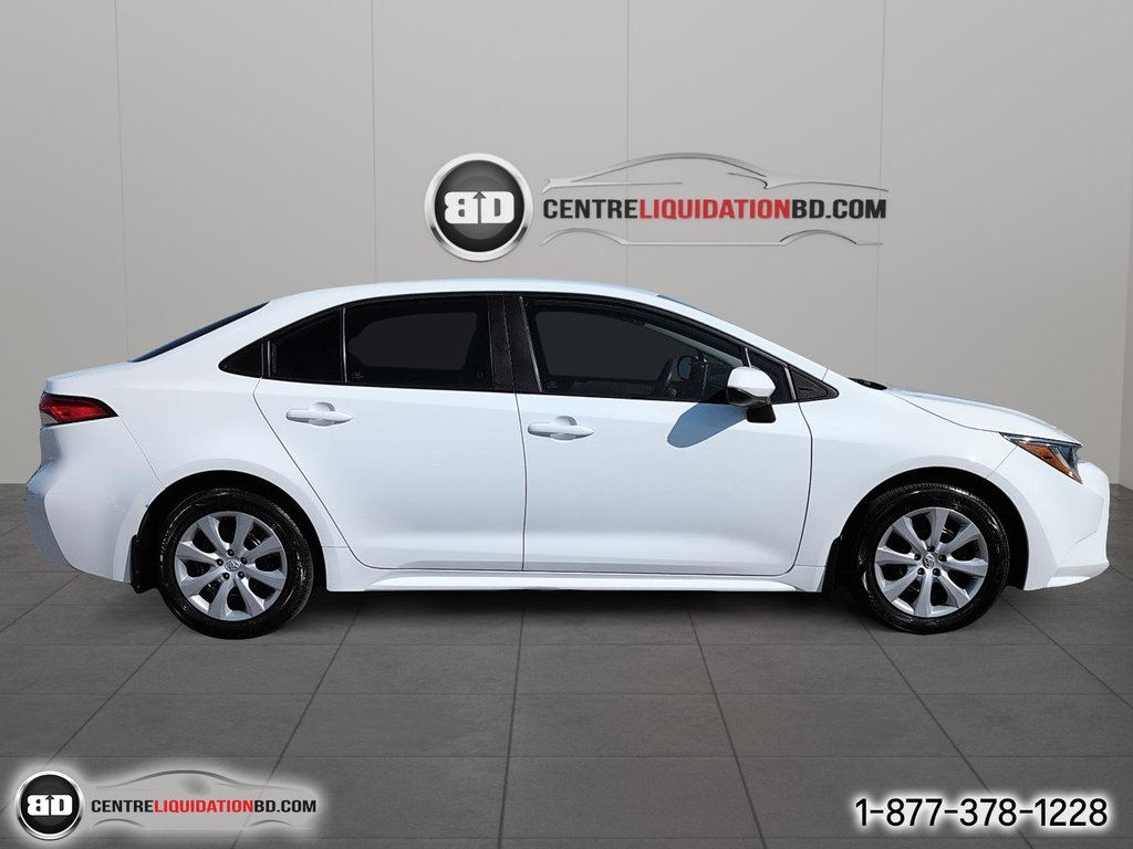 2021 Toyota Corolla in Granby, Quebec - 4 - w1024h768px