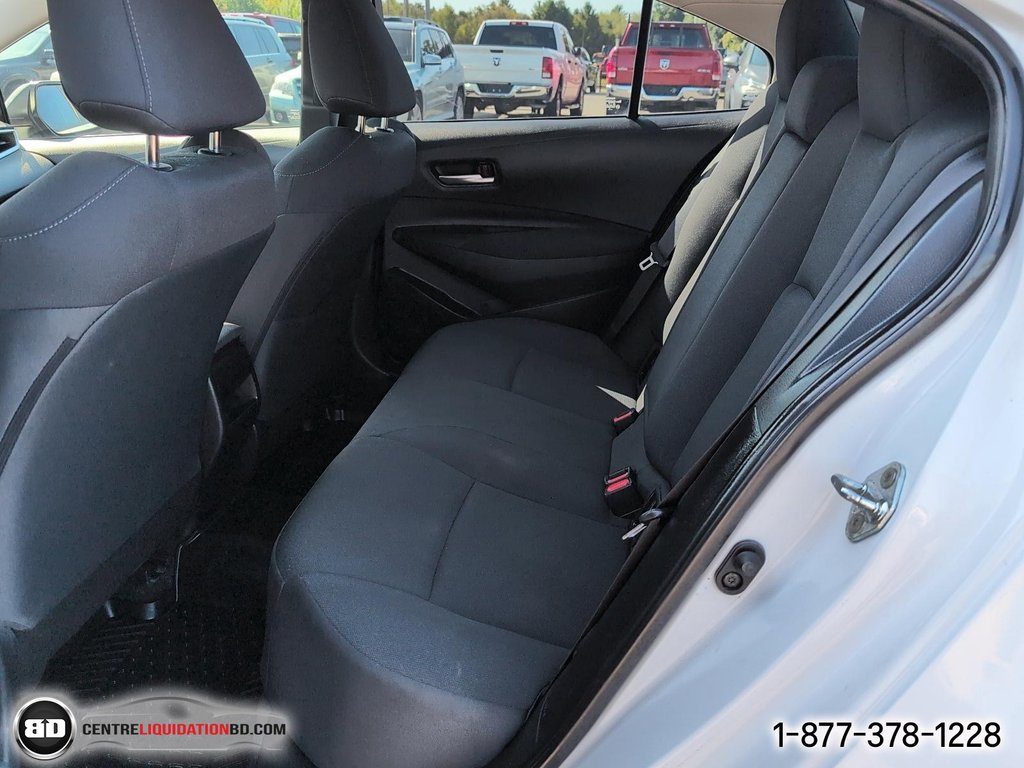2021 Toyota Corolla in Granby, Quebec - 11 - w1024h768px