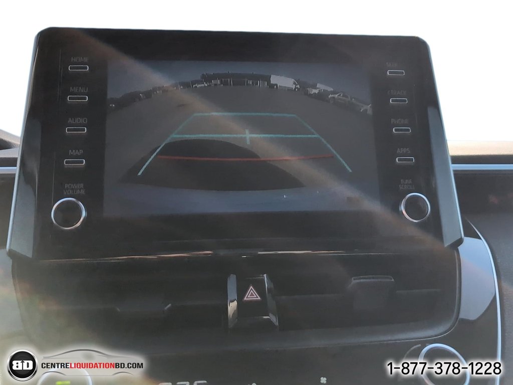2021 Toyota Corolla in Granby, Quebec - 18 - w1024h768px