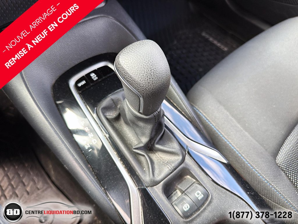 2021 Toyota Corolla SE AUTOMATIQUE in Granby, Quebec - 17 - w1024h768px