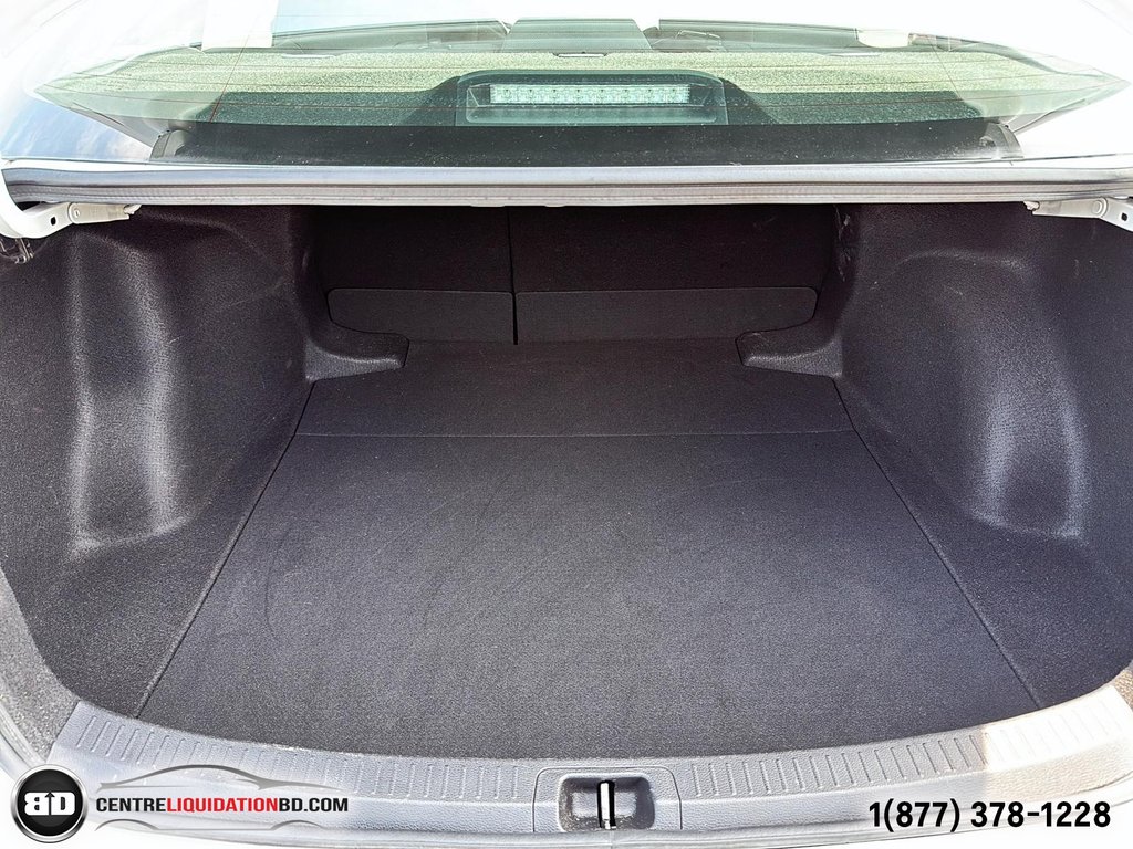 Toyota Corolla SE AUTOMATIQUE 2021 à Granby, Québec - 11 - w1024h768px