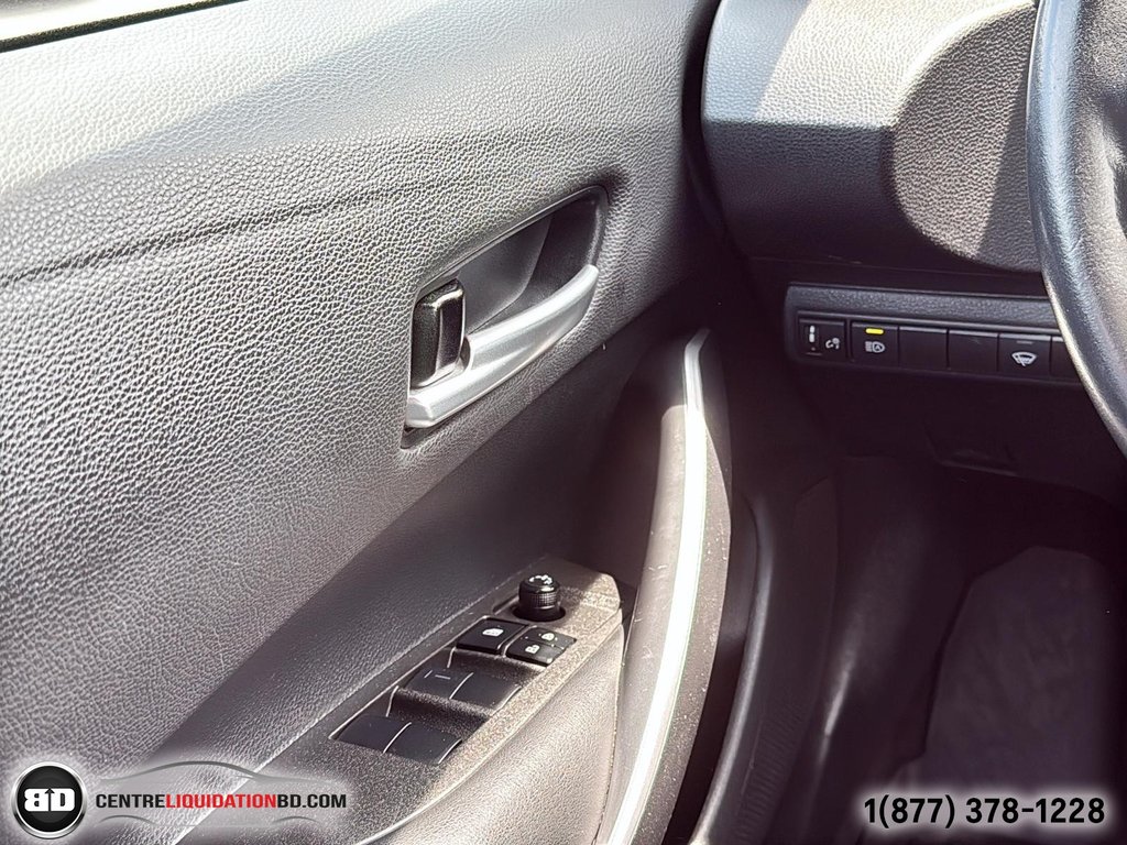 Toyota Corolla SE AUTOMATIQUE 2021 à Granby, Québec - 17 - w1024h768px