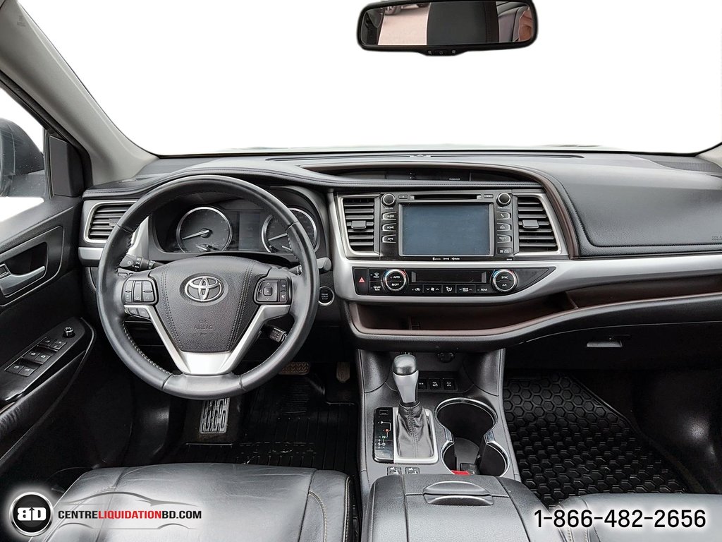 2016 Toyota Highlander in Granby, Quebec - 12 - w1024h768px