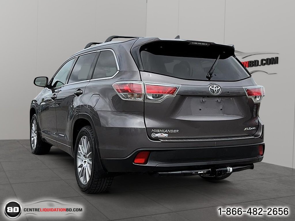 2016  Highlander XLE AWD CUIR TOIT OUVRANT in Granby, Quebec - 7 - w1024h768px