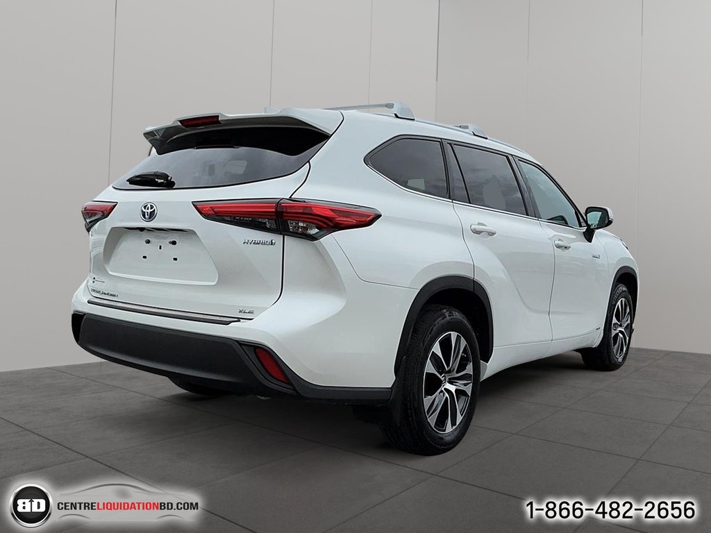 2020  Highlander HYBRID XLE in Granby, Quebec - 5 - w1024h768px