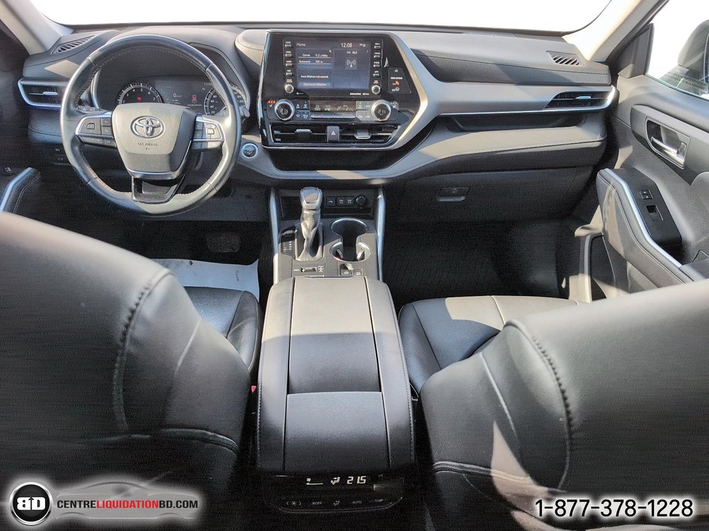 2020 Toyota Highlander XLE 8 PASSAGERS in Granby, Quebec - 16 - w1024h768px