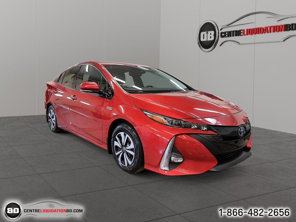 2017 Toyota PRIUS PRIME HYBRIDE BRANCHABLE (40KM AUTONOMIE) TRES RARE in Granby, Quebec - 3 - w1024h768px