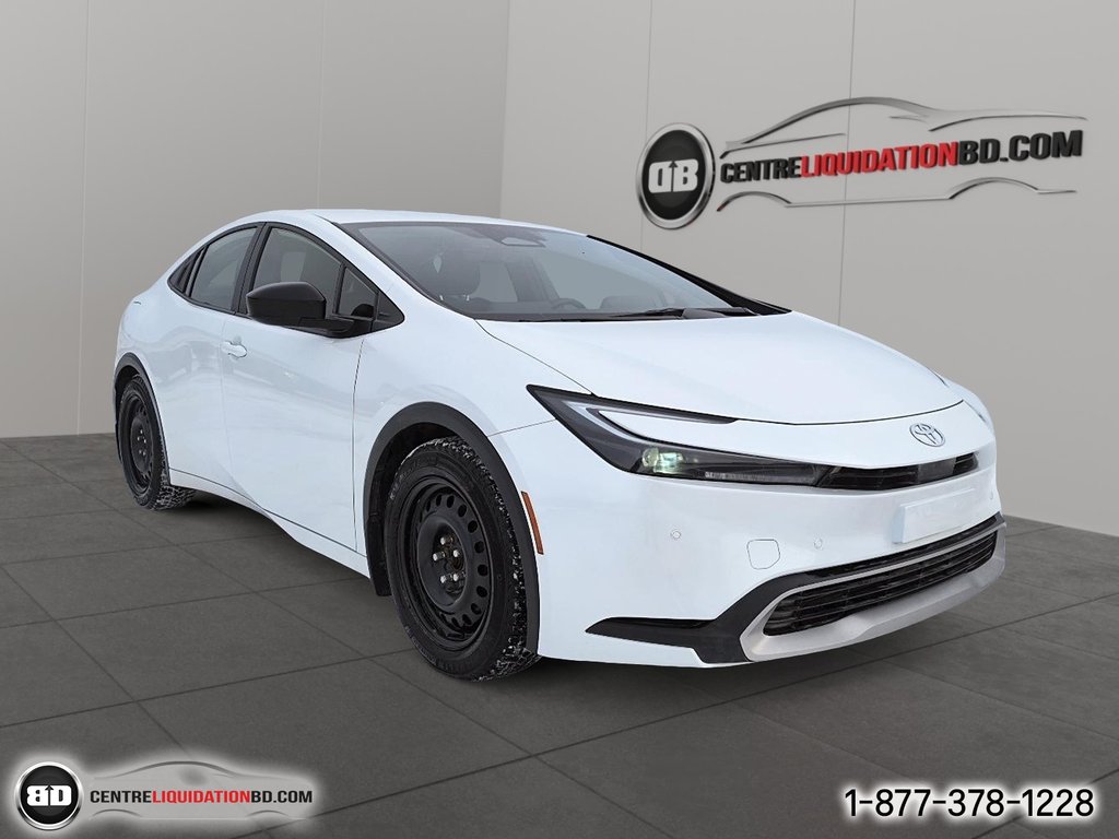 Toyota Prius Prime SE PLUG-IN-HYBRID 77KM D’AUTONOMIE 2023 à Granby, Québec - 3 - w1024h768px