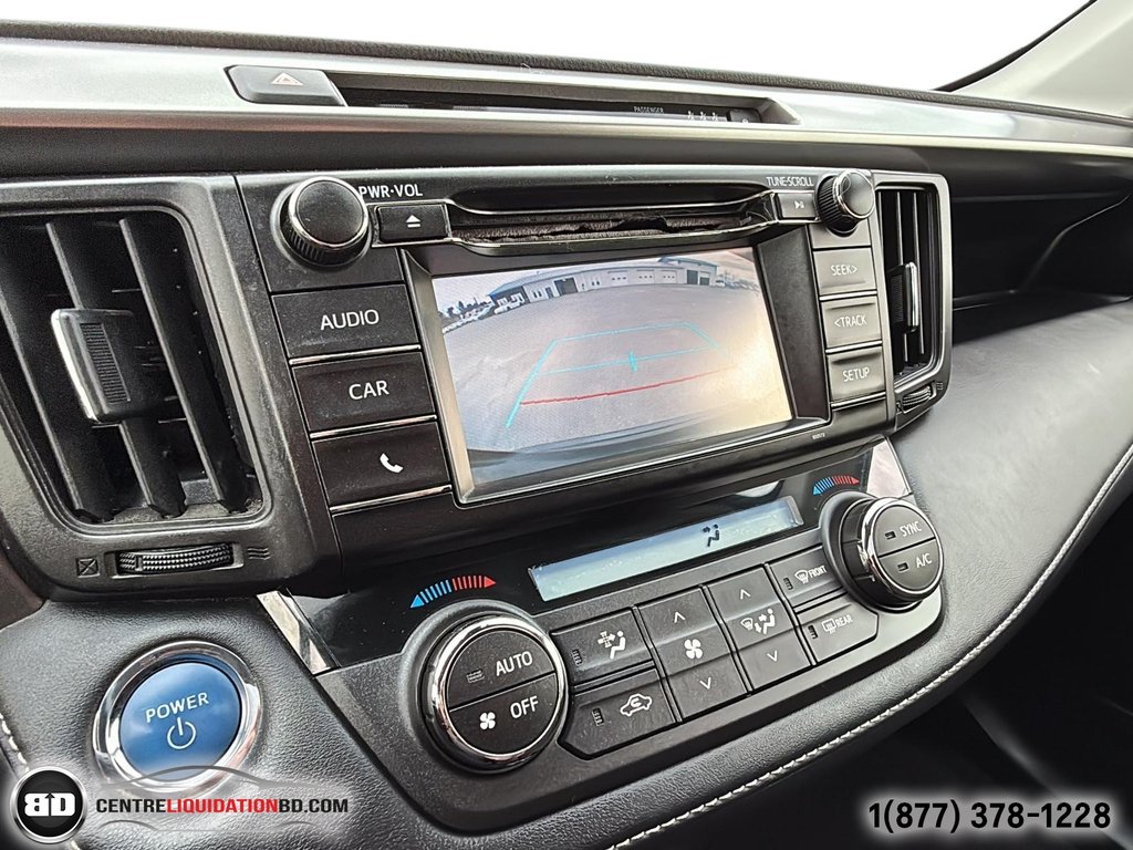 2017 Toyota RAV4 Hybrid XLE AWD TOIT OUVRANT in Granby, Quebec - 24 - w1024h768px
