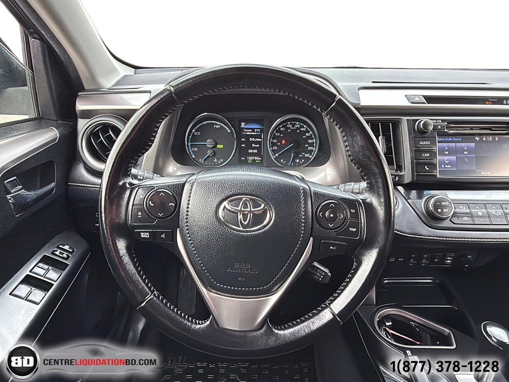 2017 Toyota RAV4 Hybrid XLE AWD TOIT OUVRANT in Granby, Quebec - 18 - w1024h768px