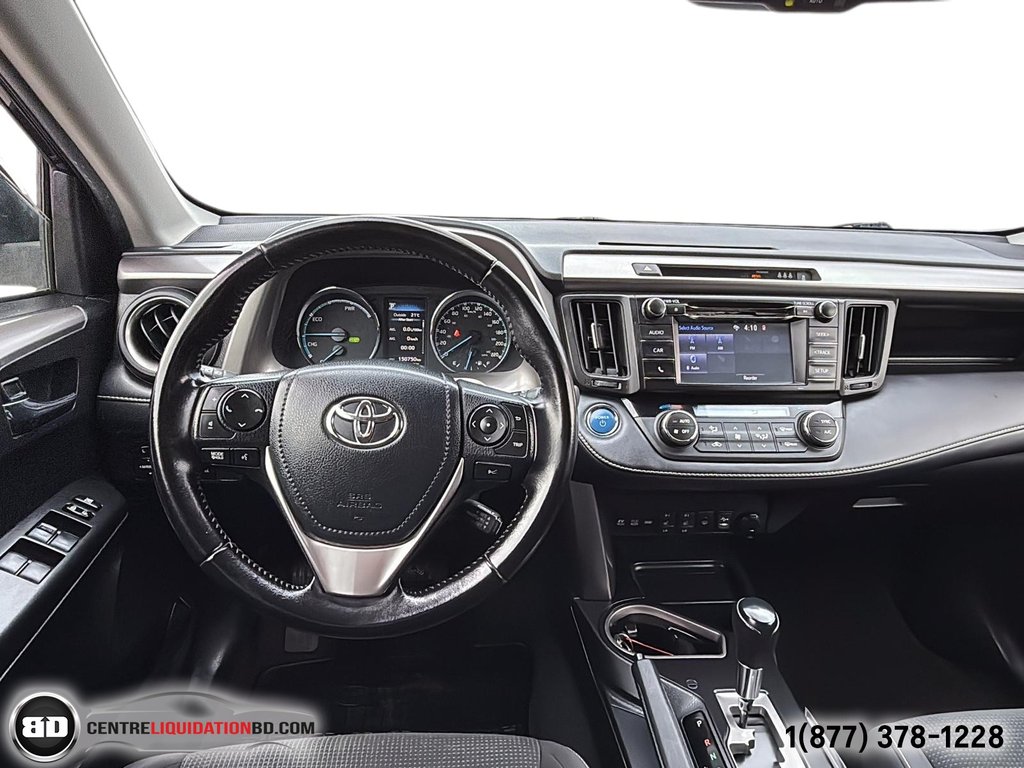 2017 Toyota RAV4 Hybrid XLE AWD TOIT OUVRANT in Granby, Quebec - 16 - w1024h768px