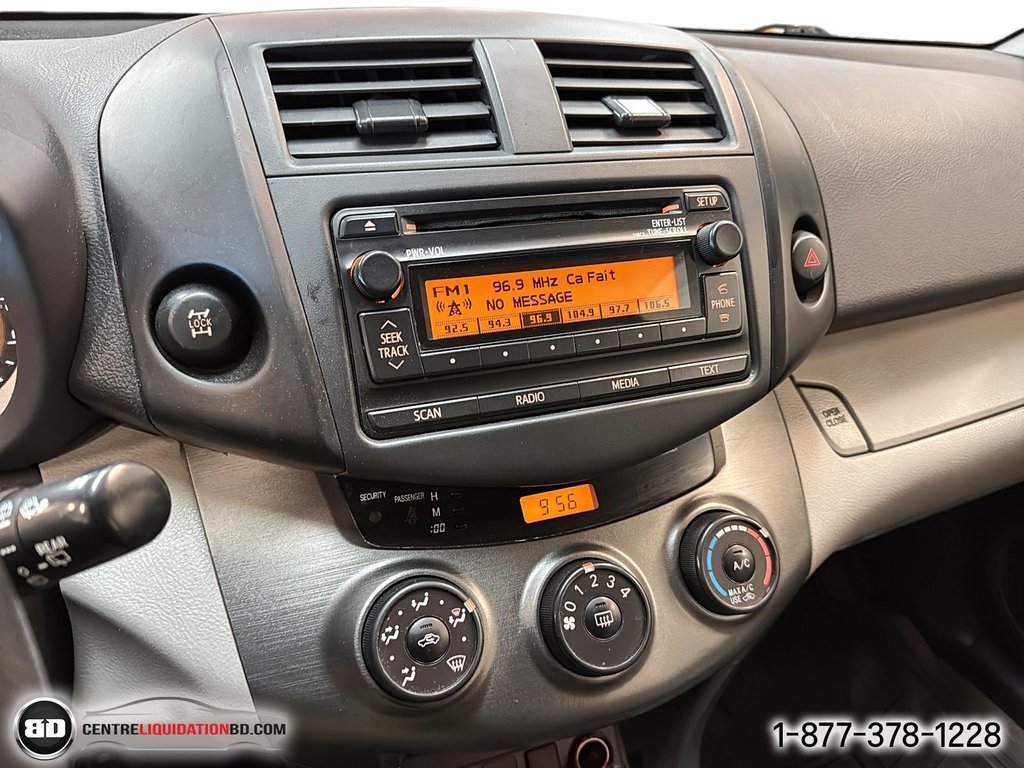 Toyota RAV4 AWD 2012 à Granby, Québec - 21 - w1024h768px