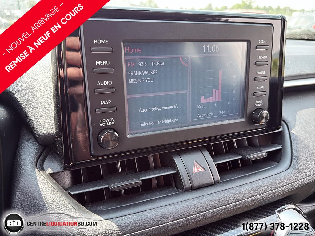 Toyota RAV4 LE AWD 2020 à Granby, Québec - 14 - w1024h768px