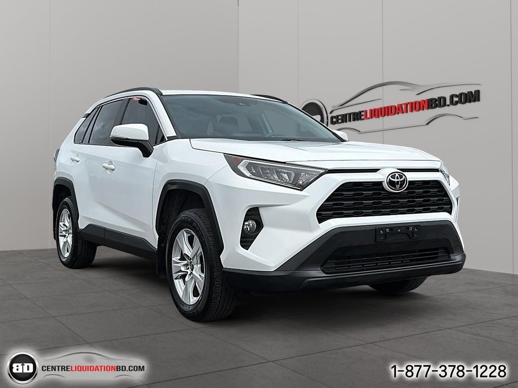 2021 Toyota RAV4 in Granby, Quebec - 3 - w1024h768px